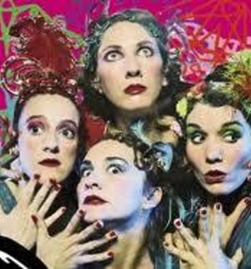 Les Sea Girls