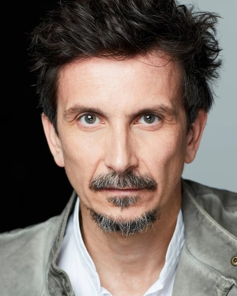 Arnaud Tsamere, Tous Contraints