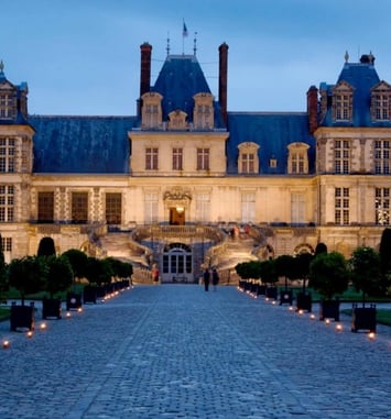 Marie-Antoinette : de l'avant-garde à l'avant-scène