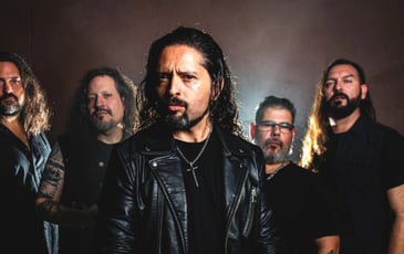 Ronnie Romero et Gus G