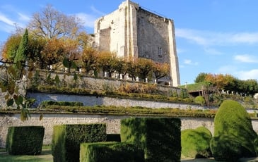 Le Donjon de Moret, Parfum au Moyen-Âge