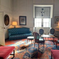Conférence, Héritage d'un château