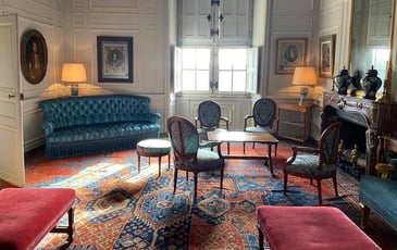 Conférence, Héritage d'un château
