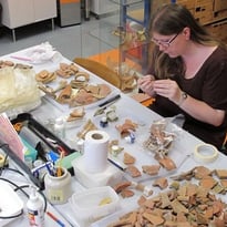 Visite guidée de la base archéologique