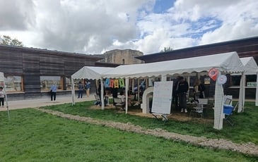 Ateliers enfants,  Dans la cour du château