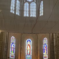 Exposition de cartes postales et de photos consacrées à l'église