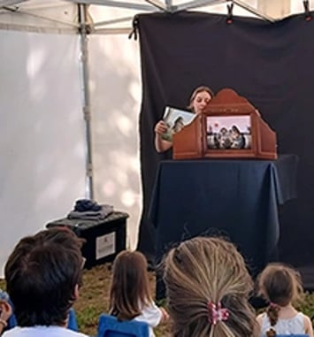 Lecture kamishibaï « J'veux aller à la chasse aux rennes »