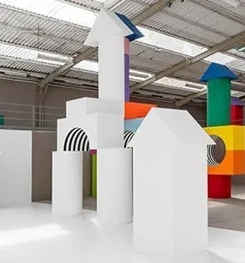 Visites guidées à Galleria Continua / Les Moulins