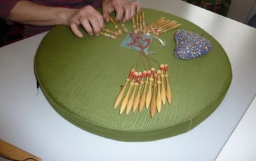 Démonstration de dentelle aux fuseaux