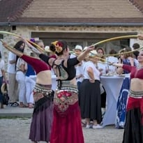 Danses et Jongleries