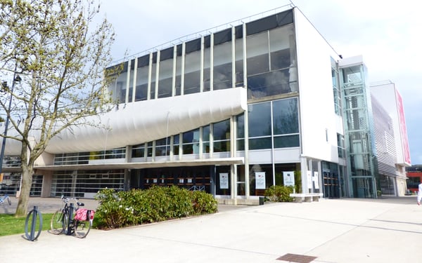 Façade du théâtre